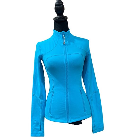 𝓛𝓾𝓵𝓾𝓵𝓮𝓶𝓸𝓷 Women's Blue Zip-Up Jacket S PTP 15" - Picture 1 of 7